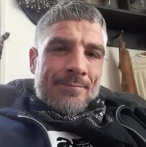 Meet your Posher, Kenneth